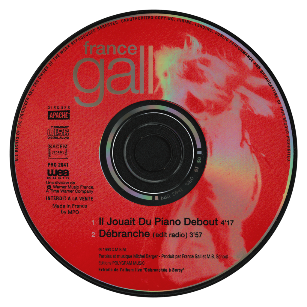 Ce CD single promo contient 2 titres extraits de l'album live Simple Je - Débranchée à Bercy 93. Le single contient les titres Il jouait du piano debout et Débranche !.