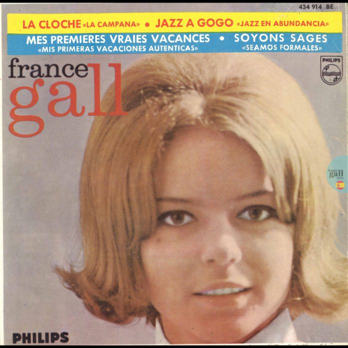 Ce 45 tours de 1964 est la version éditée en Espagne de l'EP Jazz à gogo paru en 1964. La pochette n'est cependant pas celle de la version originale française et empreinte le style graphique et la photo de l'EP N'écoute pas les idoles de la même année.