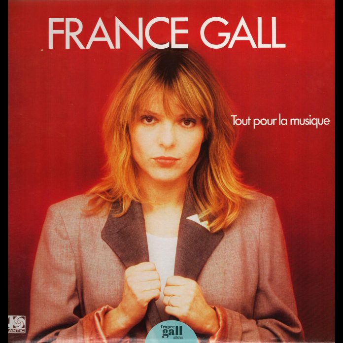 Tout pour la musique est le quatrième album studio que Michel Berger a produit pour France Gall, paru le 10 décembre 1981.