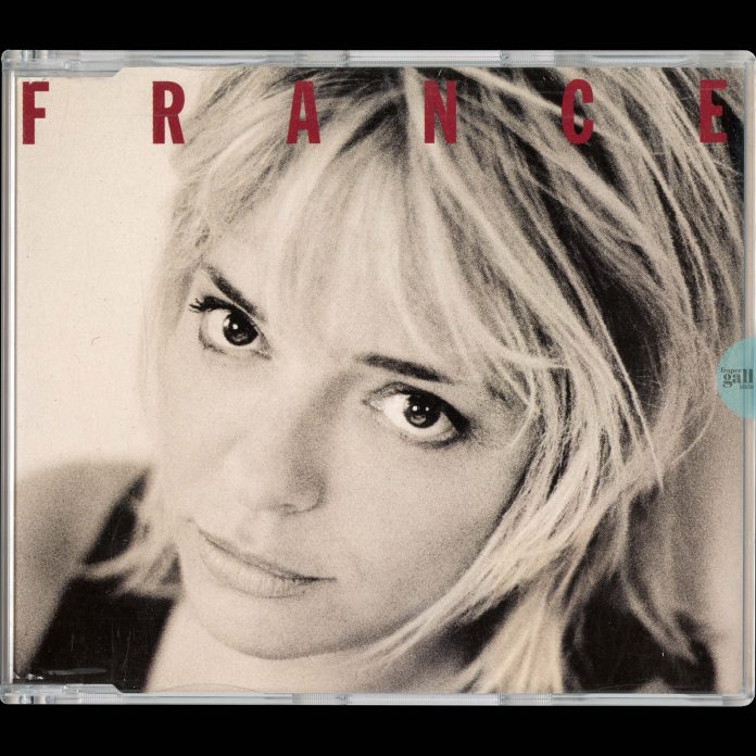 Cette édition de 6 titres de l'album France est une version promotionelle ne contenant pas l'intégralité des titres de la version commercialisée.