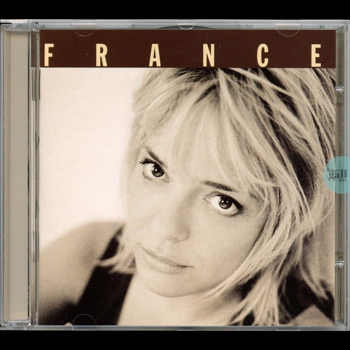 Cette 1ère édition avec une pochette brune, de mars 1996, est intitulée France et contient 13 titres. L'enregistrement aura duré plusieurs mois aux États-Unis au Record Plant Studio (Californie).