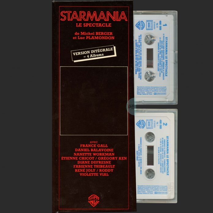 Coffret 2 cassettes blanches, sans livret, de Starmania - Le spectacle contenant l'intégralité du live de Michel Berger et Luc Plamandon.
