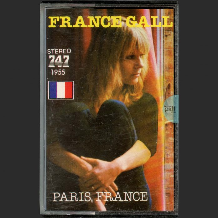 Edition non officielle provenant du Japon au format cassette, de Paris, France, troisième album studio que Michel Berger a produit pour France Gall.