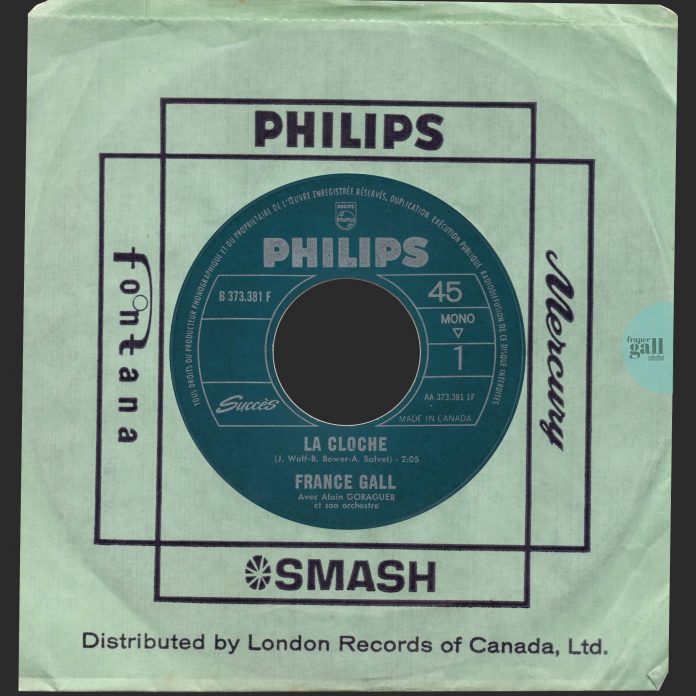 Ce 45 tours en provenance du Canada contient les titres La cloche et Jazz à gogo, extraits du troisième EP de France Gall, Jazz à gogo, édité en juin 1964 en France.