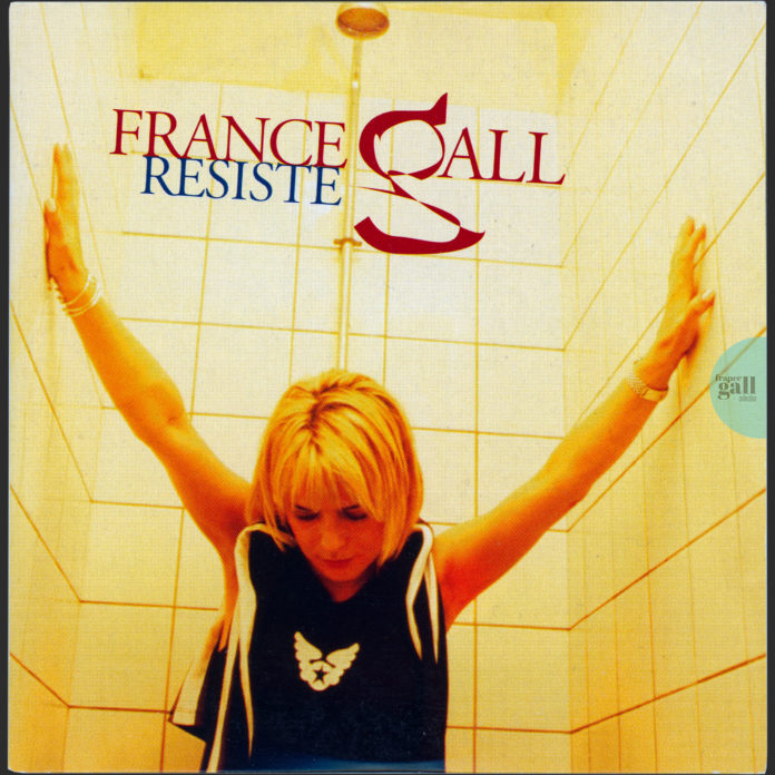 4ème et dernier extrait de l'album France, paru au format CD single, le 14 février 1997 et qui contient les titres Résiste et Privée d'amour, 2 titres de France Gall remixés par Bruck Dawit.