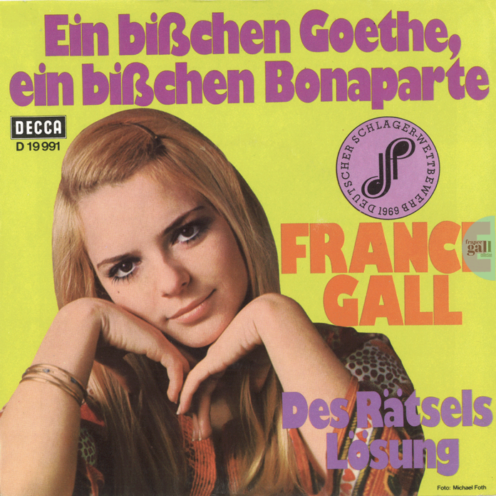 Ce 45 tours promotionnel en provenance d'Allemagne contient les titres Ein bißchen Goethe, ein bißchen Bonaparte et Des Rätsels Lösung interprétés en allemand par France Gall.
