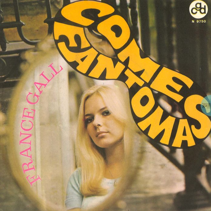Ce 45 tours édité en Italie en mars 1969 contient deux adaptations en italien des chansons Homme tout petit, avec Come fantomas et Les gens bien élevés avec Chi ride di più.