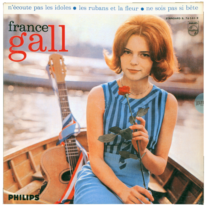 Réédition au format CD collector numéroté du vinyle 33 tours de 25 cm intitulé N'écoute pas les idoles (et souvent nommé simplement N°1), le 1er album de France Gall édité en mars 1964, elle n'avait alors que 17 ans.